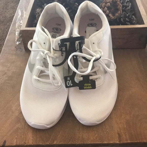 - - Memory foam women shoes size 10 W new - Picture 4 of 5